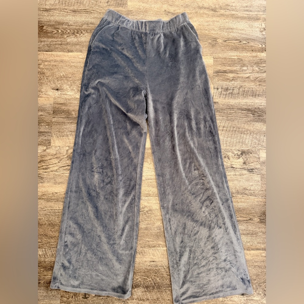 Vuori Haven Wide Leg Track Pants